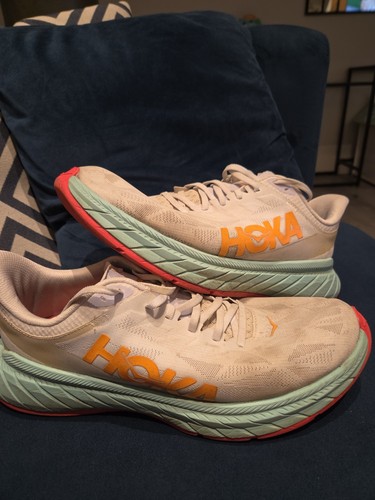 Hoka one carbon - one, 2
