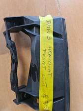 BMW 3 E35 FRONT LEFT HEADLIGHT BRACKET