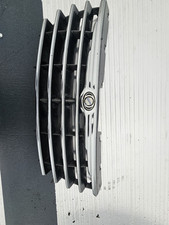 FRONT BUMPER GRILL 2006