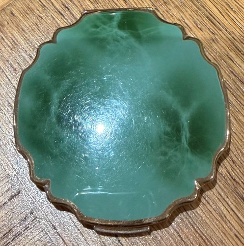 Stratton elegant scalloped - elegant,