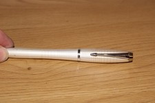 Parker urban premium pearl - parker,