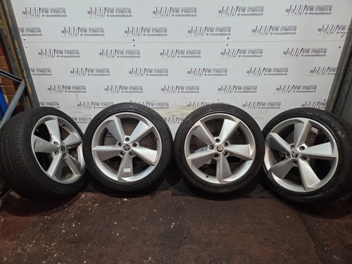 Skoda octavia mk3 - skoda, wheels