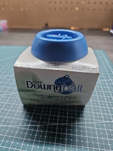 Lot downy ball - of, 4--