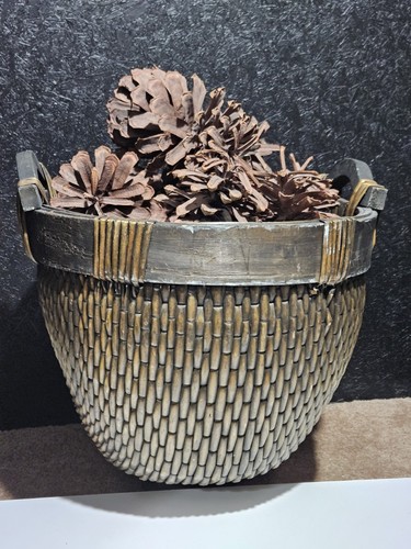 Massive chinese willow basket - massive,