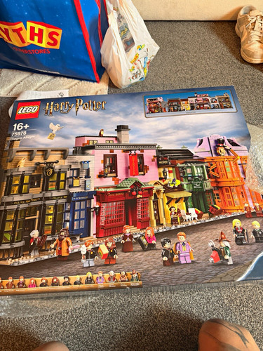 Lego harry potter diagon alley - potter,