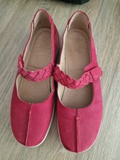 Hotter Red Nubuck "Shake"