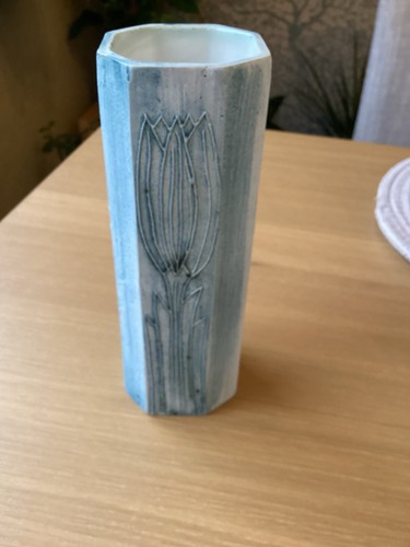 Beautiful vintage carn pottery - vintage,