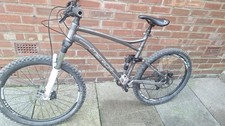 Mountain Bike Trail Bike Merida Full Suspension and Dropper Seat