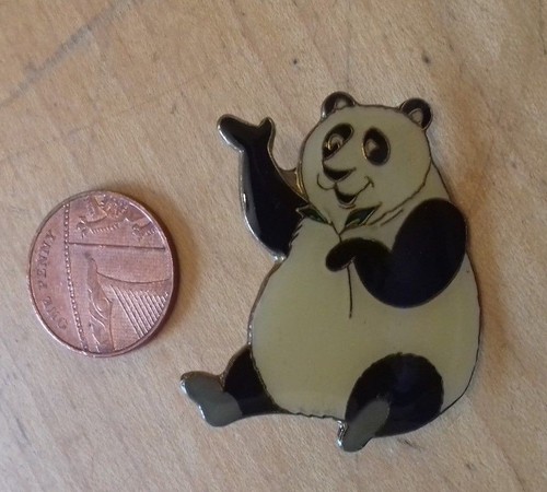 Giant panda novelty pin - panda,