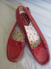 Ladies M&S Footglove Red Leather Slip on Shoes with Bow Size 8  (42) New