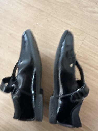 Clarks girls black patent - clarks,