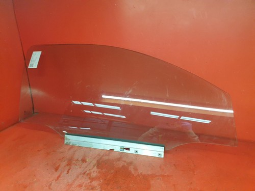Vauxhall corsa 2002 right - c,