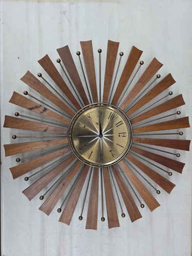 Seth thomas atomic sunburst - seth,