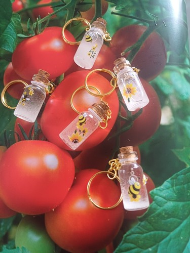 Bee resucue keyring these - keyring,