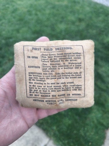British army first aid - first, field