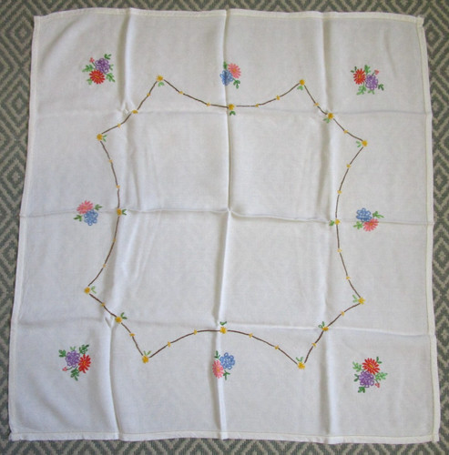 Lovely vintage square floral - lovely,