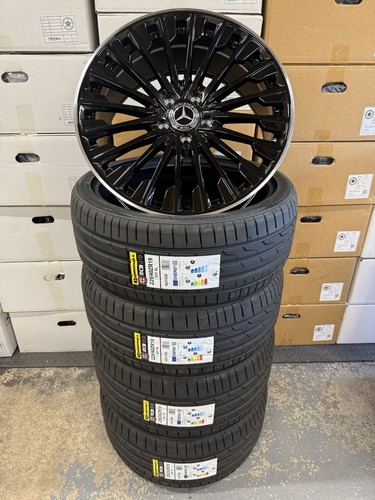 C63 alloy wheels - 19",