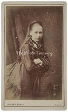 CDV PRETTY GIRL WITH LONG HAIR