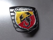 2016 ON  FIAT 500 ABARTH FRONT GRILL SCORPIAN BADGE  GENUNE -