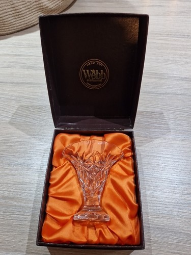 Hand cut crystal - crystal, webb