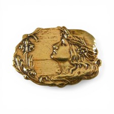 Vintage Lady Looking Up Art