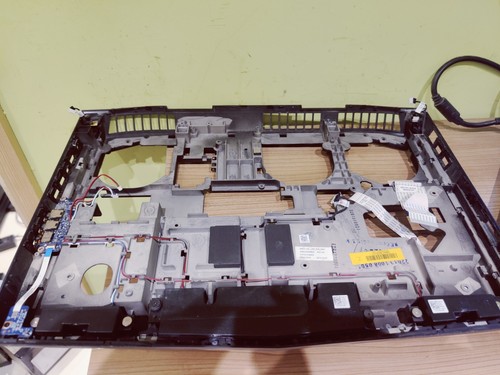 Genuine dell alienware - genuine,