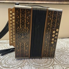 Hohner Pokerwork Melodeon