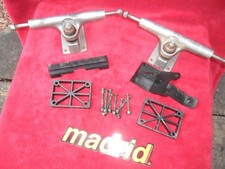 VINTAGE 1980 SKATEBOARD TRUCKS