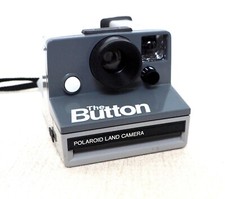 Vintage POLAROID THE BUTTON Instant Film Camera Takes SX-70 film