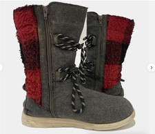Muk Luks Gray & Red Fleece