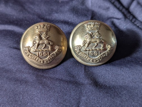 The queen royal regiment - 2x, queen's