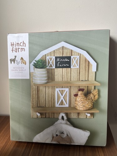 Hinch farm wooden barn - hinch,