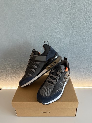Size cruyff fearia futura - uk,