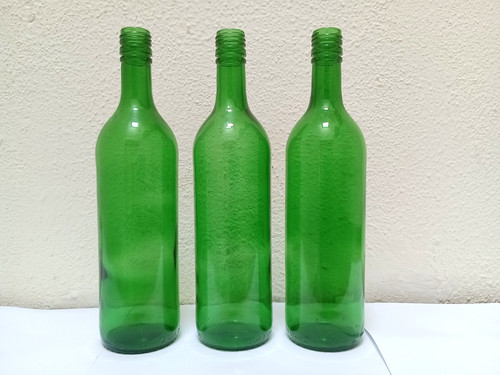 Empty green glass - x,
