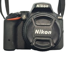 Nikon D D5500 24.2MP Digital