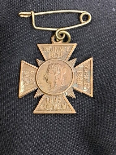 Vintage queen victoria - vintage,