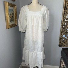 Vintage 80s White Prairie