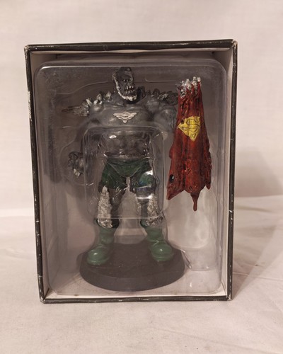 Eaglemoss superman doomsday - dc,