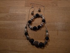 Costume jewelry matching - -,