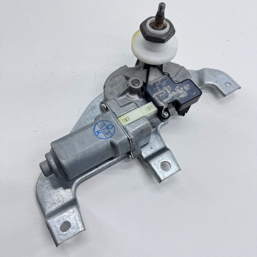 Suzuki swift wiper motor - suzuki,