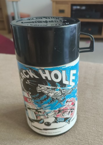 Black hole thermos flask - hole,