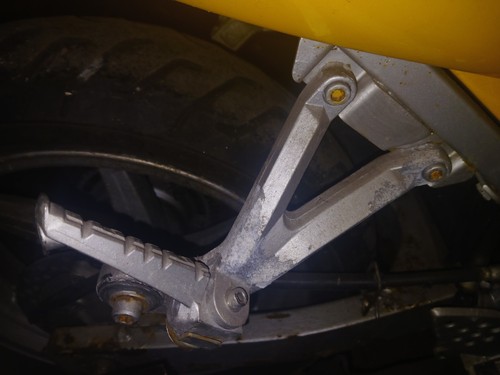 Hyosung comet 125 rear foot - hyosung,