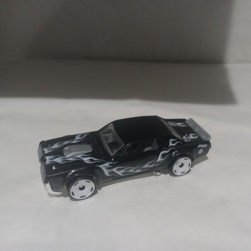 Hot wheels 1968 mercury cougar - hot,