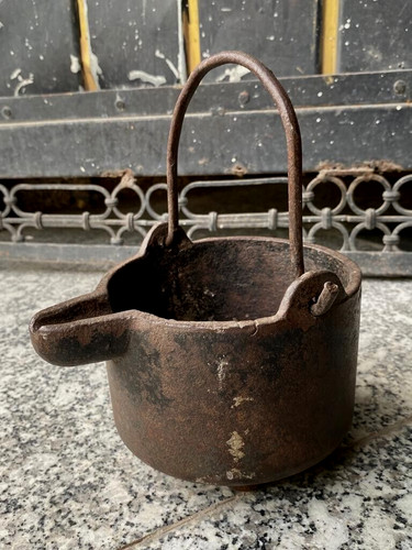 Old vintage rare cauldron - vintage, cast