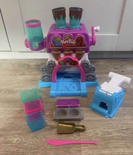 Play doh candy delight playset - candy,