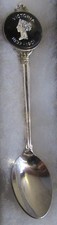 #153) SILVER PLATED TEA SPOON QUEEN VICTORIA  1837 - 1901 REIGN UNITED KINGDOM