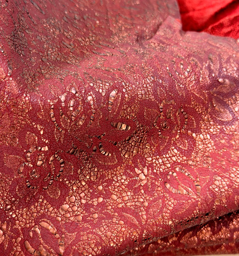 Metallic copper mahogany - metallic,