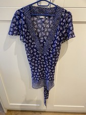 Pretty Tunic/ Top Size 14