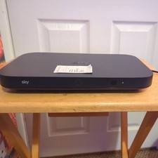 Sky ES340A-d8 Q Box TV