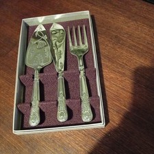Vintage Mayell Queen Anne